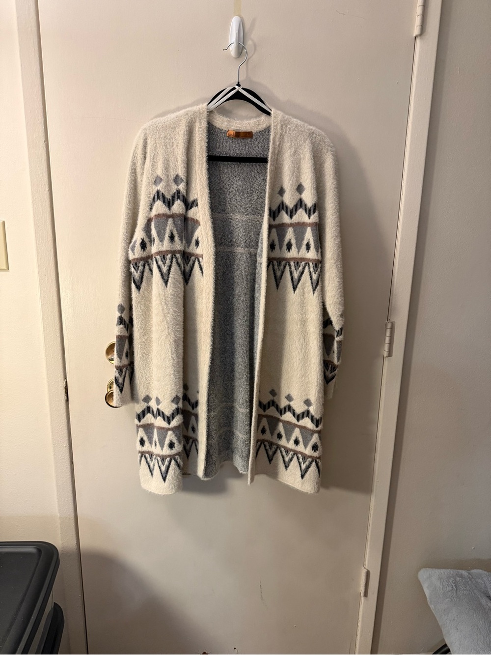 Belldini Cream Open-Front Geometric Pattern Cardigan - Picture 2 of 6